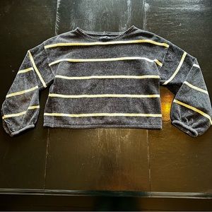 American Eagle medium Blue black and White Striped Wide Neck Scoop sweater